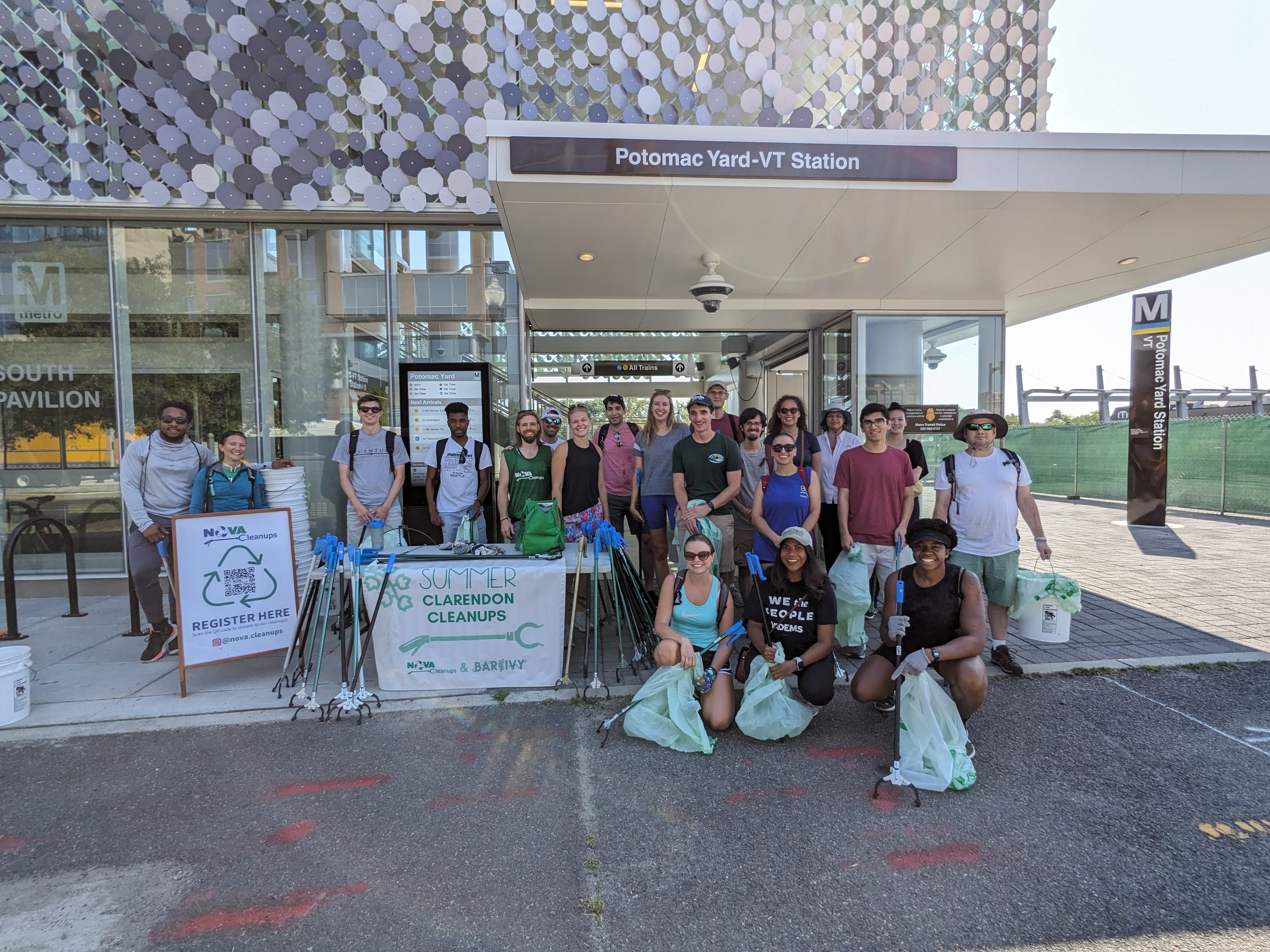 Group pic of NOVA Cleanups volunteers at Potomac Yard metro stop