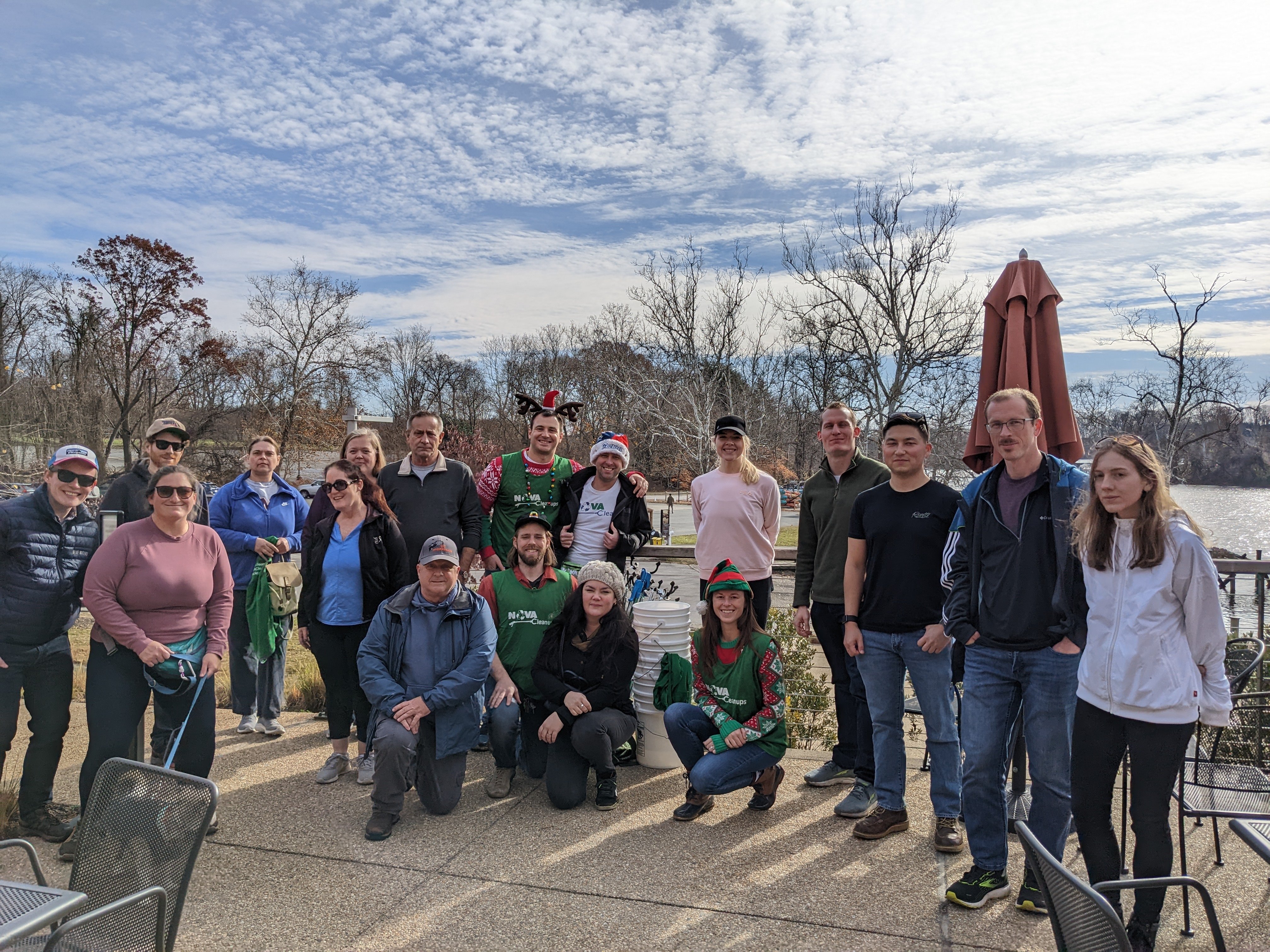 Volunteers at Occocquan park for a cleanup event